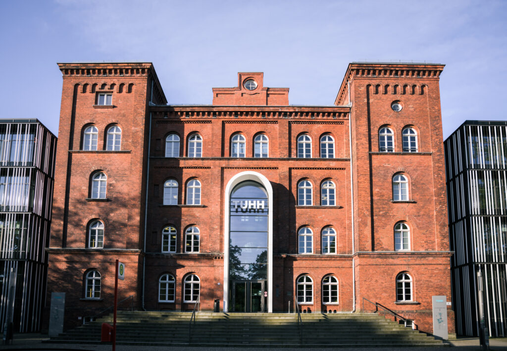 TUHH, Hauptgebäude